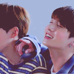 Yoonkooky Yoonkooky, 35 лет