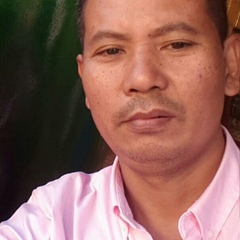 Tin Htay, 55 лет