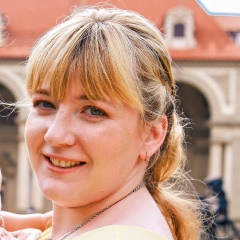 Ekaterina Bogomolnaya, Praha