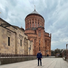 Aro Ghevondyan, Москва