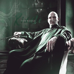 Tom Riddle, 97 лет, London