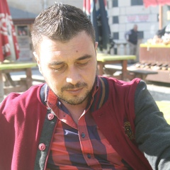 Ersan Yoldas, İzmir