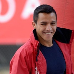 Alexis Sanchez, 36 лет