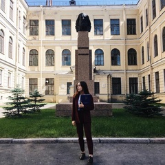 Polina Snezhnaya, Москва