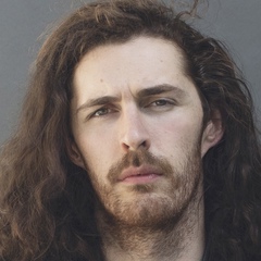 Zole Hozier, 29 лет