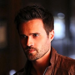 Grant Ward, 41 год