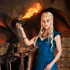 Khaleesi Daenerys, 35 лет