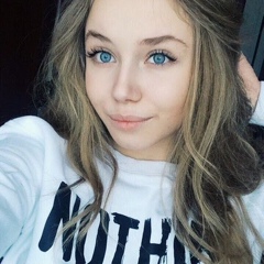 Анна Островская, 19 лет