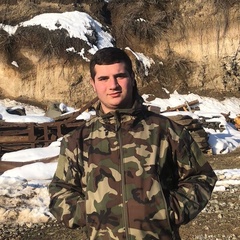 Aghvan Petrosyan, 20 лет