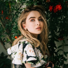 Sabrina Carpenter, 25 лет, Los Angeles