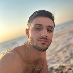 Levon Av, 23 года, Athens