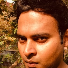 Vivek Raj, Celle