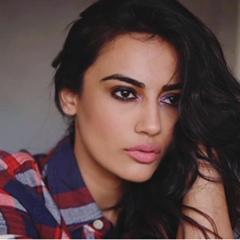 Surbhi Jyoti, 32 года