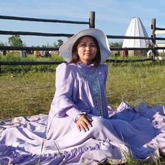 Лена Слепцова, Якутск