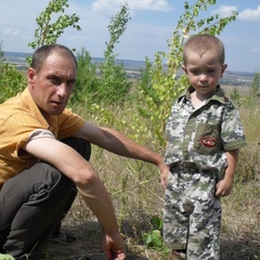 Богдан Паркаев, 24 года