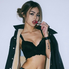 Lily Maymac, Sydney