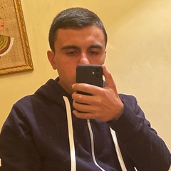 Yura Khudaverdyan, 24 года