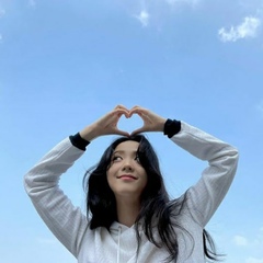 Kim Jisoo, 29 лет