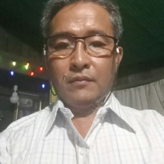 Aye Naing, 60 лет