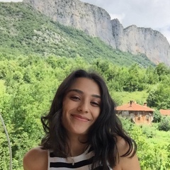 Beyza Öztekneci, 25 лет