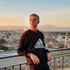 Виктор Синяков, 20 лет