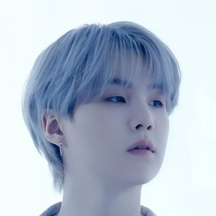 Min Yoongi, 31 год