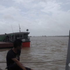 Phonekyaw Theik, Yangon