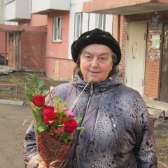 Анна Алешечкина, 74 года