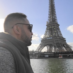 Yass Djaber, Paris