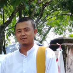 Aung Yadanar, 47 лет