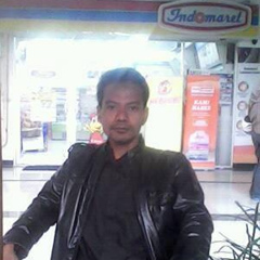 Teguh Santoso, 46 лет