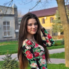 Анна Жукова