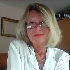 Liz Farrell, 71 год, Cardiff