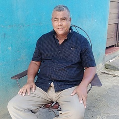 Carlos Morales-Larios, 63 года, Managua