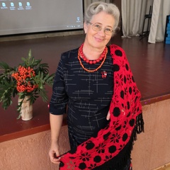 Елена Кононова, Луга