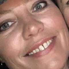 Tanya Pittam, 52 года